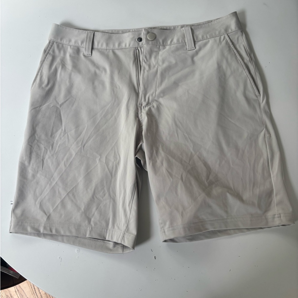 Rhone Commuter Short